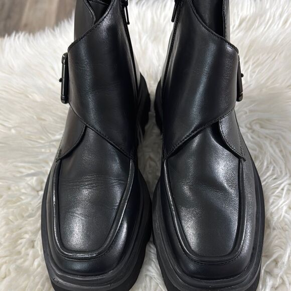 Anthropologie Pilcro Black Leather Chelsea Boots with Square-Toe Design Size 39 - Picture 7 of 10